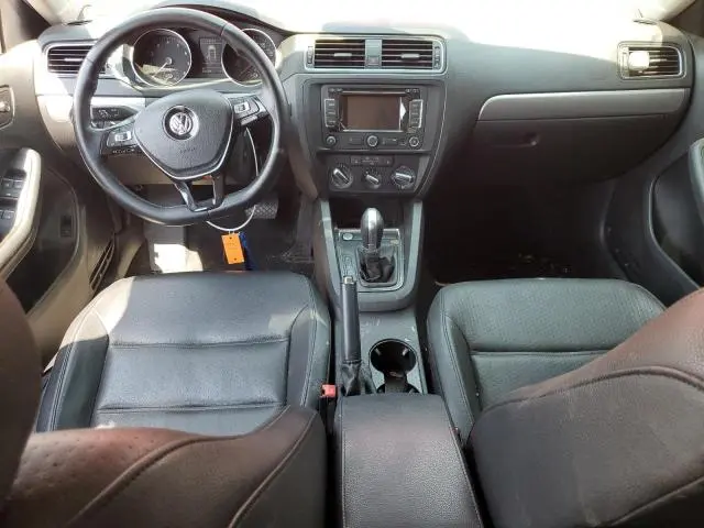 2015 VOLKSWAGEN JETTA SE  