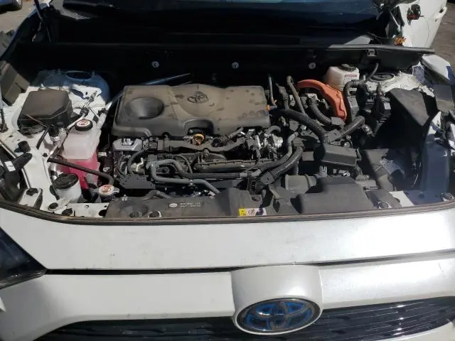 2022 TOYOTA RAV4 XSE  