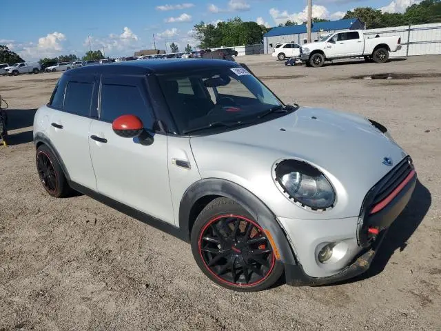 2016 MINI COOPER   