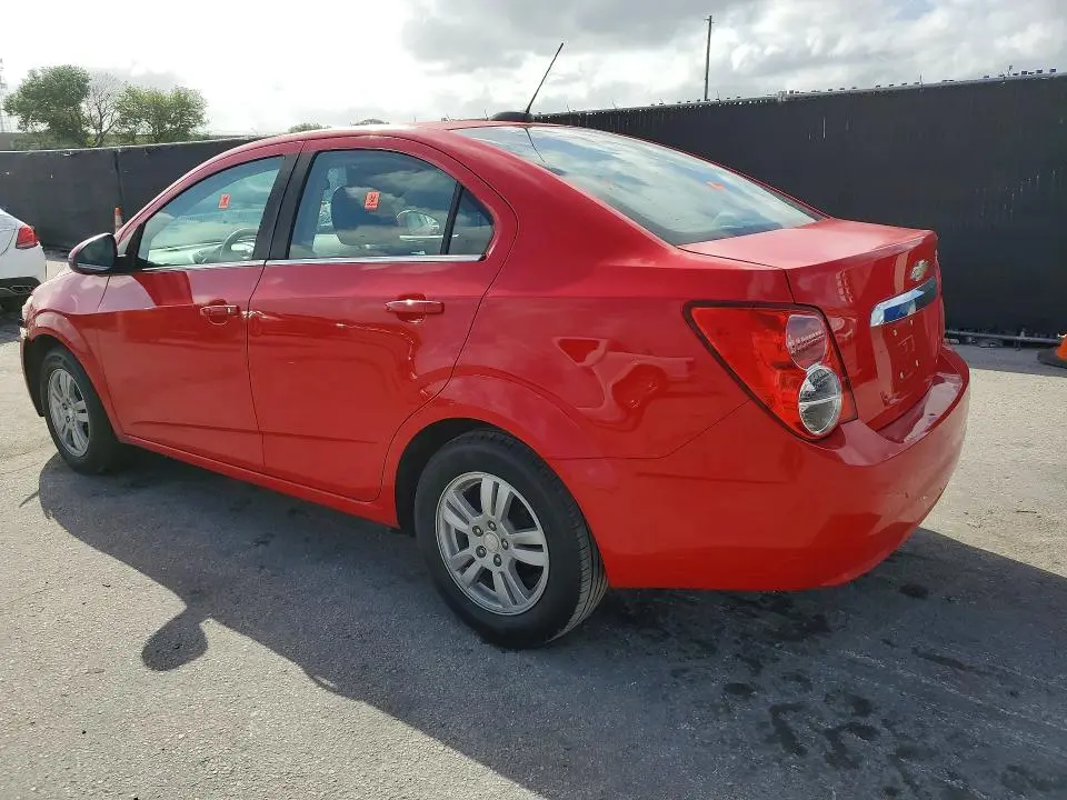 2016 CHEVROLET SONIC LT  