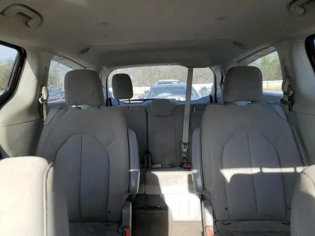 2017 CHRYSLER PACIFICA LX  