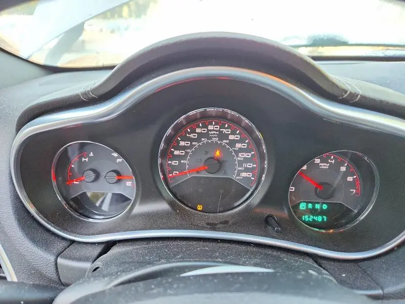 2012 DODGE AVENGER SE  