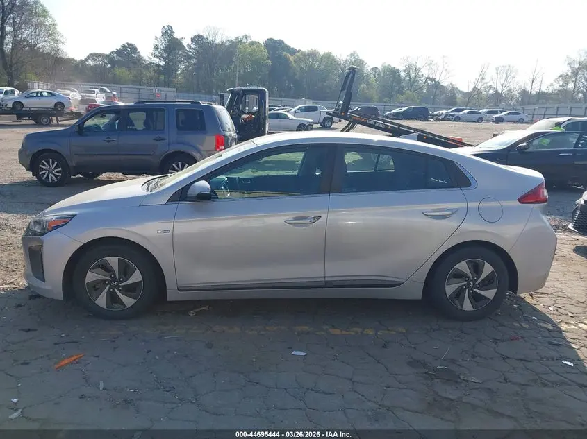 2017 HYUNDAI IONIQ HYBRID SEL