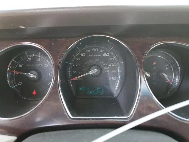 2011 FORD TAURUS SEL  