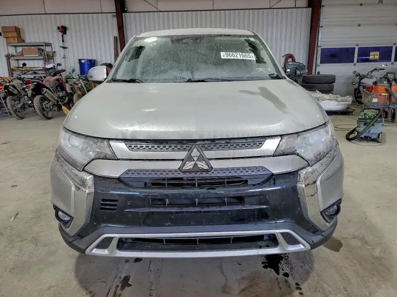 2020 MITSUBISHI OUTLANDER SE  