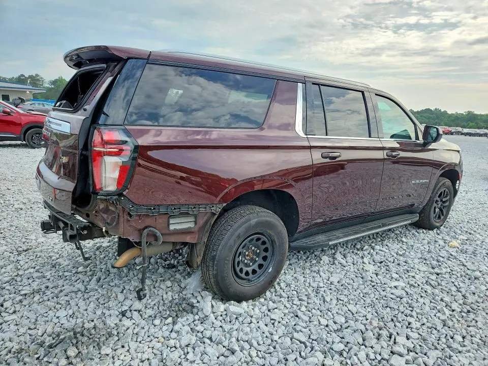 2023 CHEVROLET SUBURBAN C1500 LT  