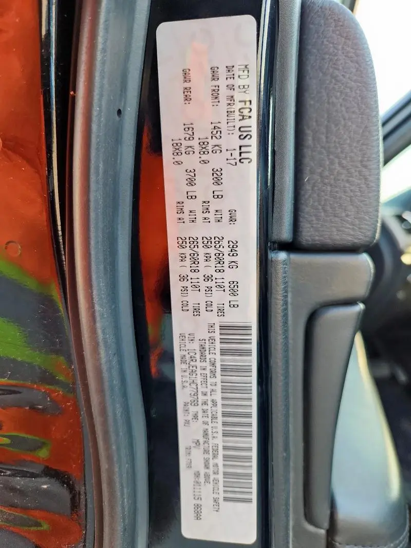 2017 JEEP GRAND CHEROKEE LAREDO  