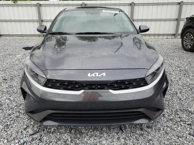 2023 KIA FORTE LX  