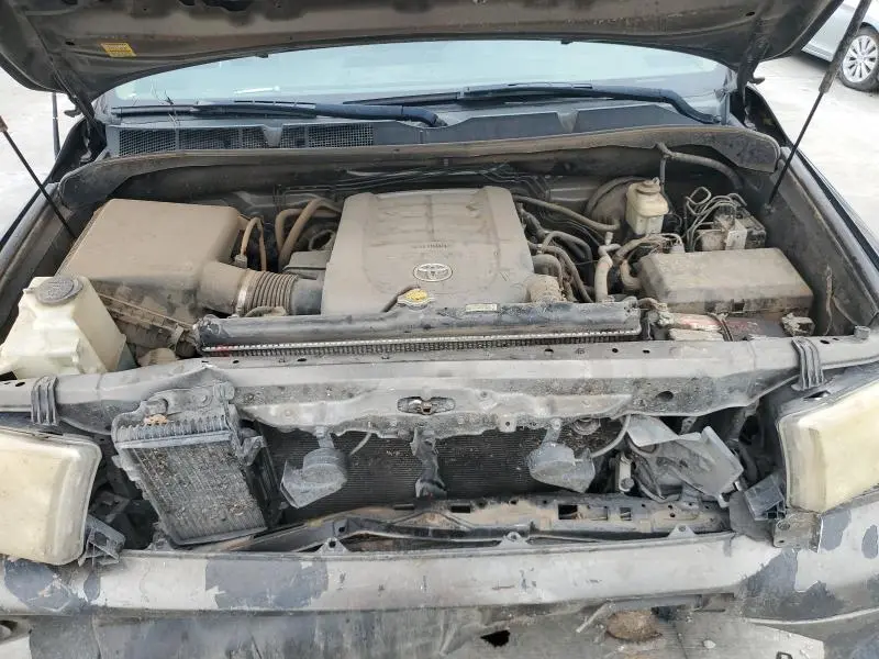 2010 TOYOTA TUNDRA CREWMAX LIMITED  