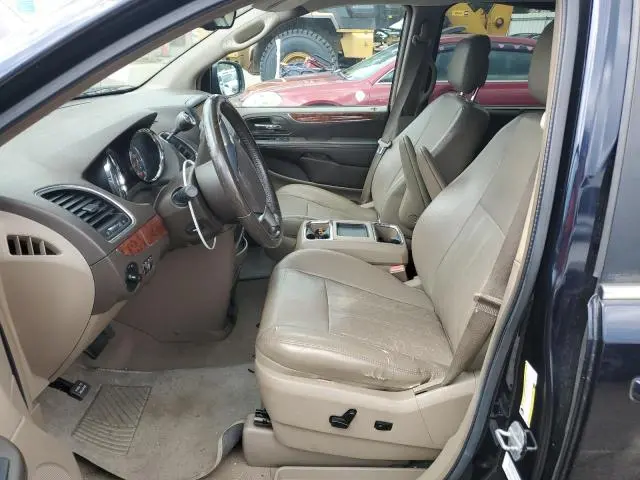 2011 CHRYSLER TOWN & COUNTRY TOURING L  