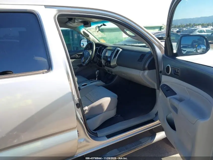 2015 TOYOTA TACOMA BASE V6