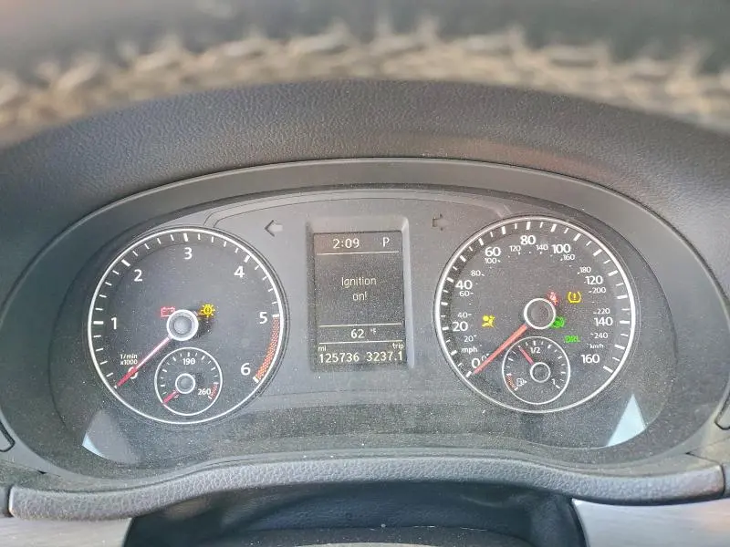 2014 VOLKSWAGEN PASSAT SE  