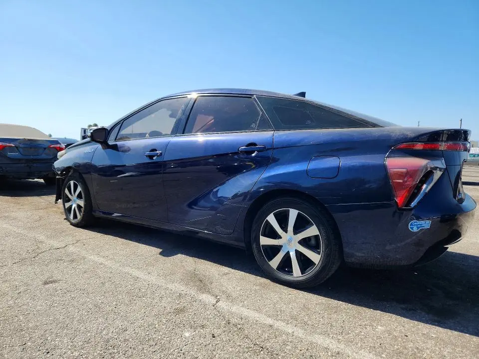2020 TOYOTA MIRAI BASE  