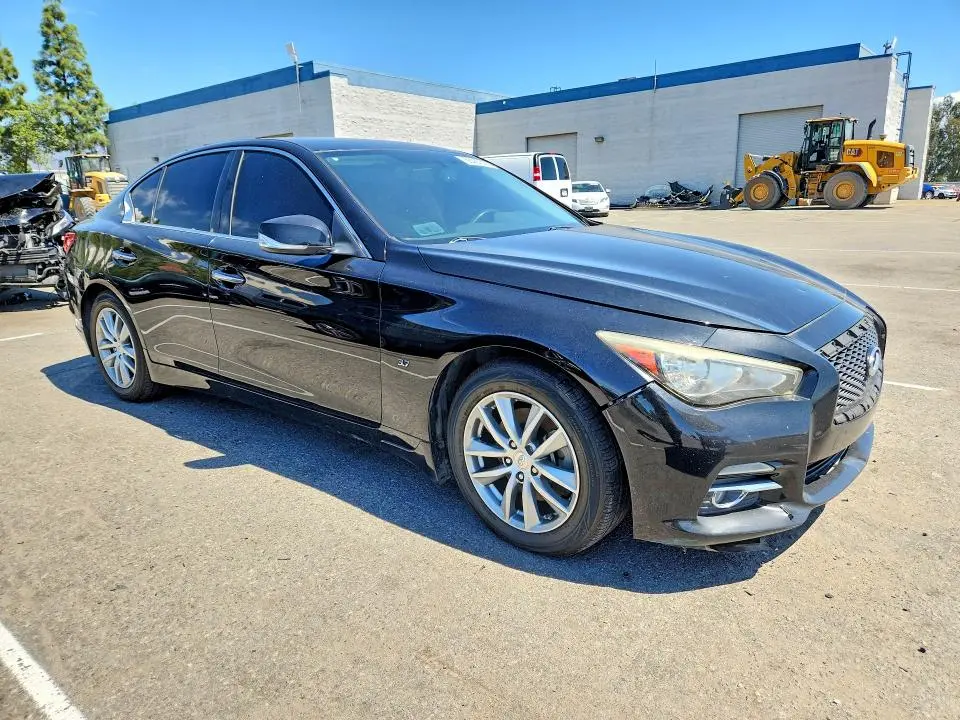 2015 INFINITI Q50 PREMIUM  