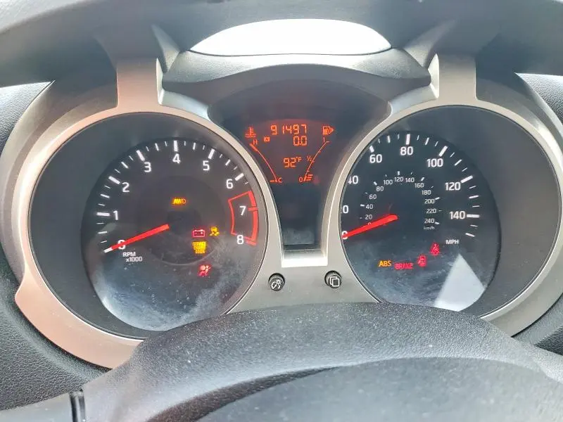 2012 NISSAN JUKE S  