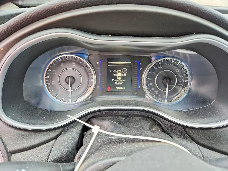 2017 CHRYSLER 200 LX  