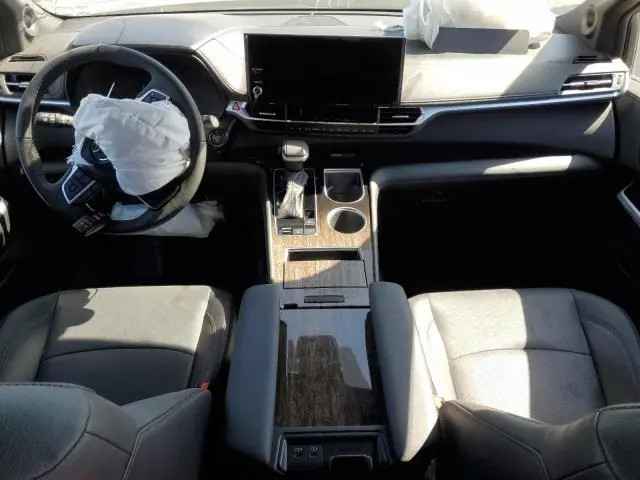 2025 TOYOTA SIENNA LIMITED  