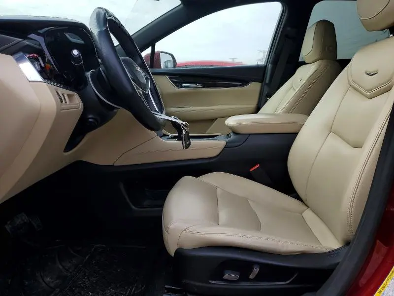 2018 CADILLAC XT5   