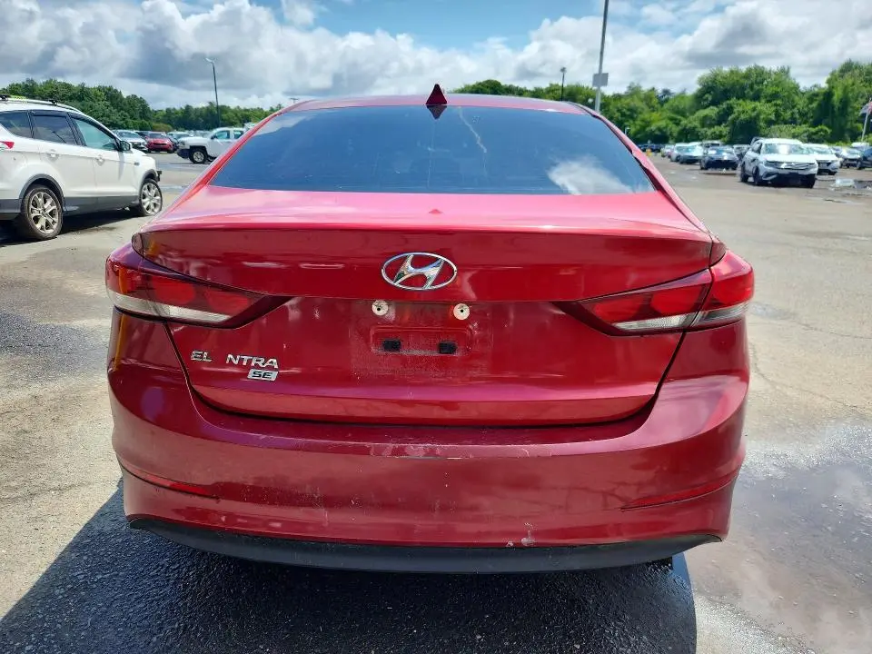 2017 HYUNDAI ELANTRA SE  
