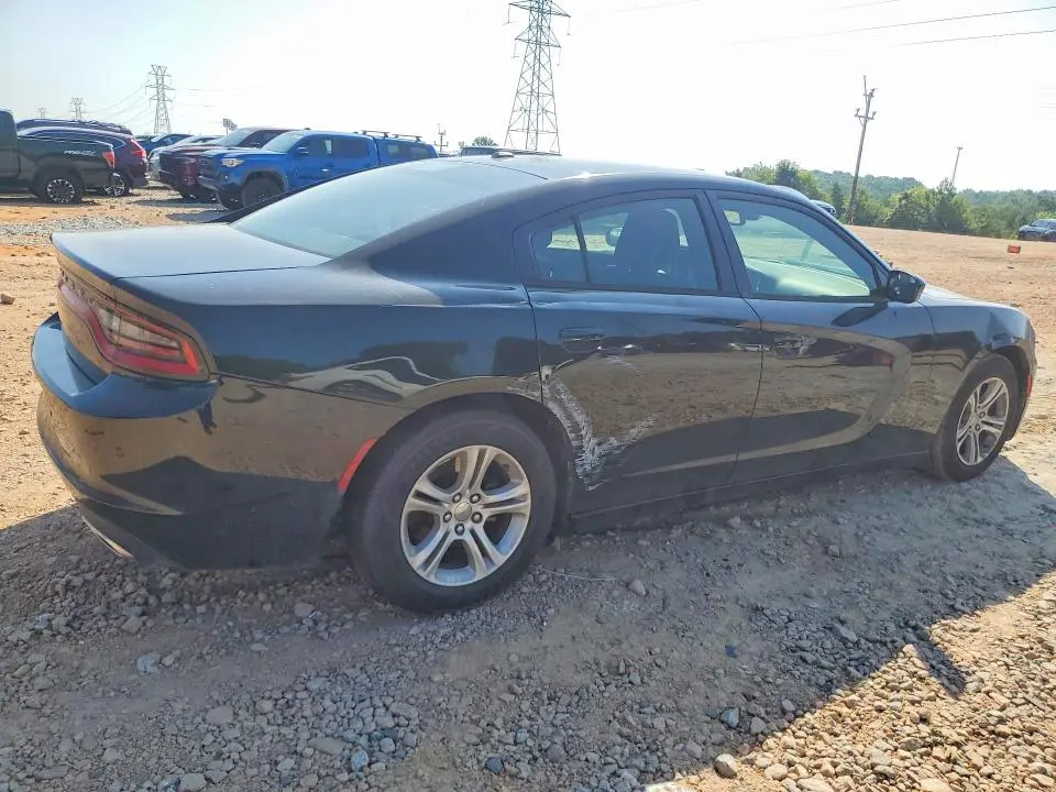 2016 DODGE CHARGER SE  
