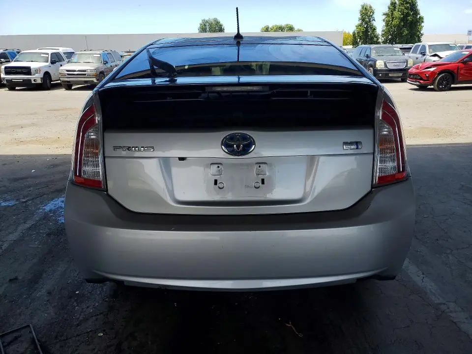 2012 TOYOTA PRIUS THREE  