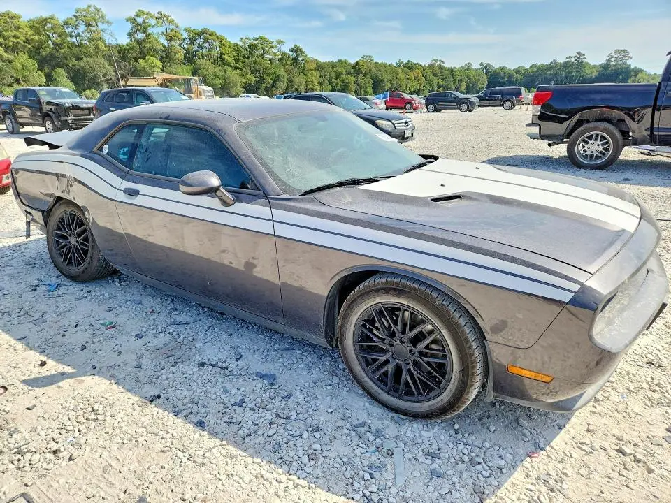 2014 DODGE CHALLENGER SXT  