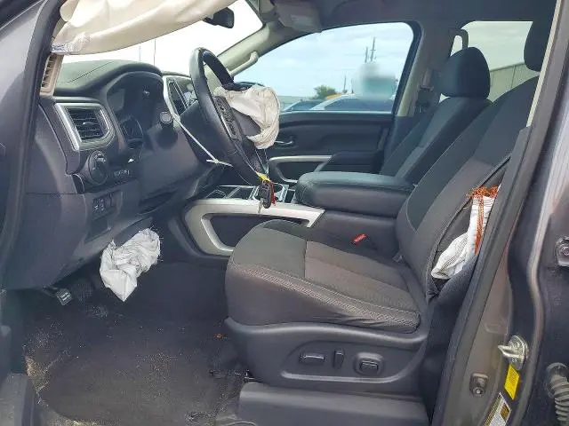 2021 NISSAN TITAN SV  