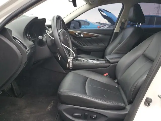 2019 INFINITI Q50 LUXE  