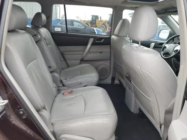 2012 TOYOTA HIGHLANDER BASE  