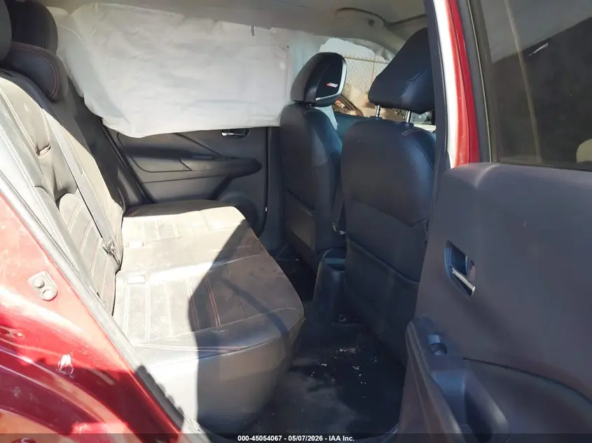 2019 NISSAN KICKS SR