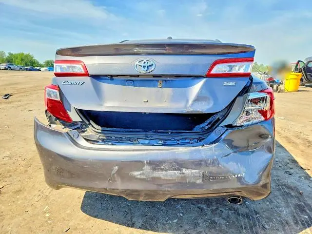 2013 TOYOTA CAMRY SE  