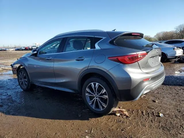 2017 INFINITI QX30 BASE  