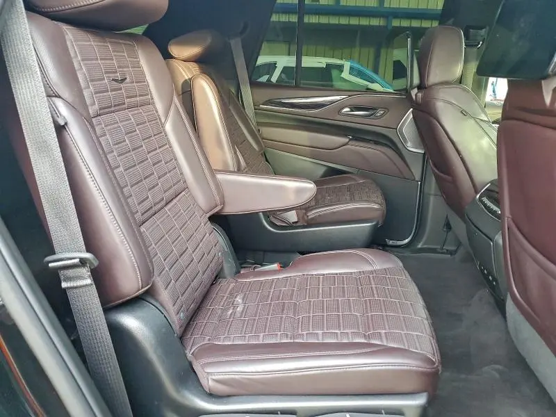 2023 CADILLAC ESCALADE V SPORT  