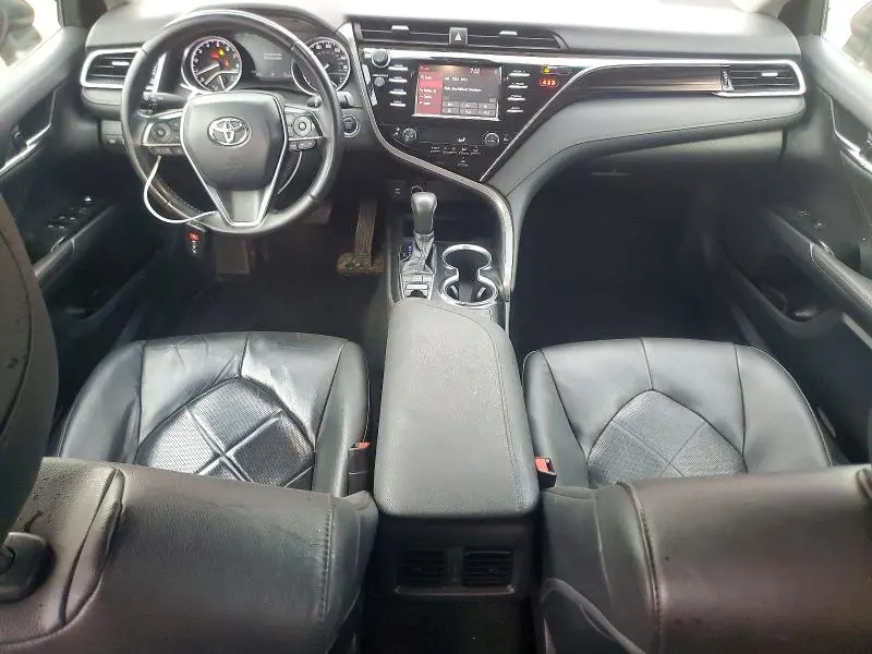 2018 TOYOTA CAMRY XLE  