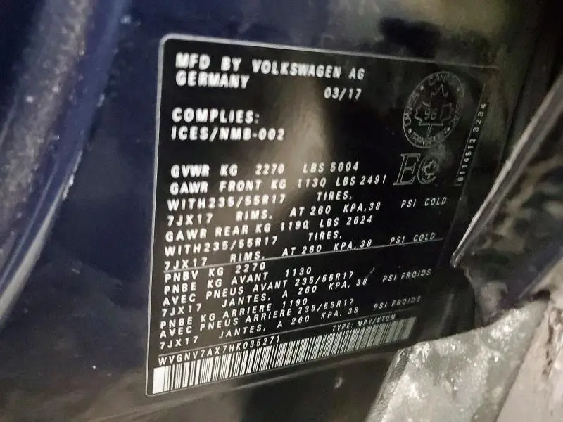 2017 VOLKSWAGEN TIGUAN WOLFSBURG  