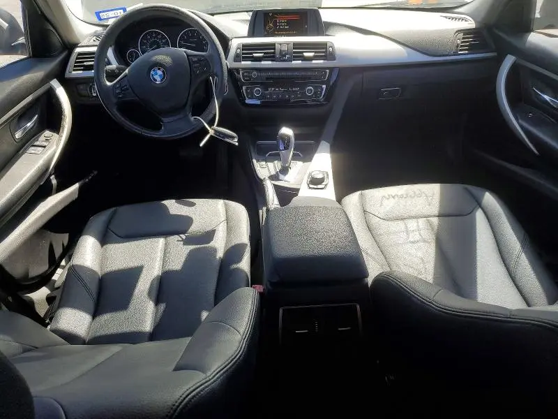 2017 BMW 320 XI  