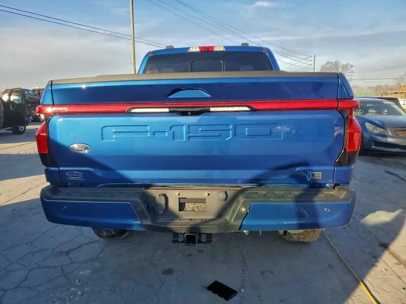 2022 FORD F150 LIGHTNING PRO  