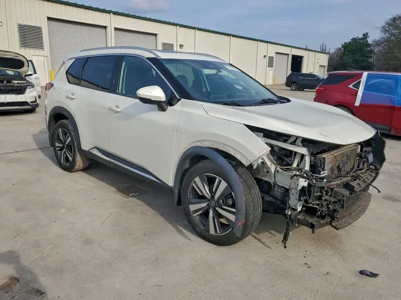 2021 NISSAN ROGUE SL  