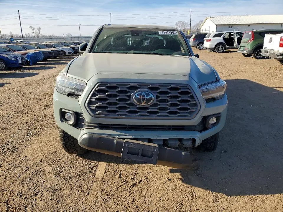 2022 TOYOTA TACOMA DOUBLE CAB  