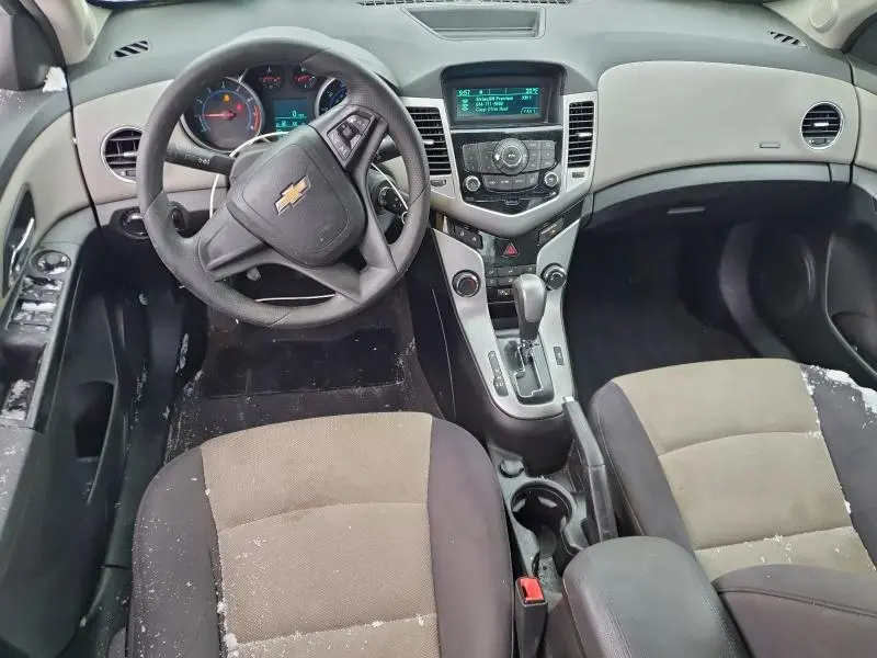 2012 CHEVROLET CRUZE LS  