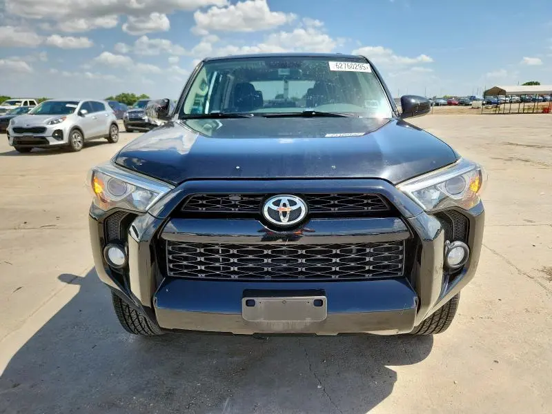 2019 TOYOTA 4RUNNER SR5/SR5 PREMIUM  