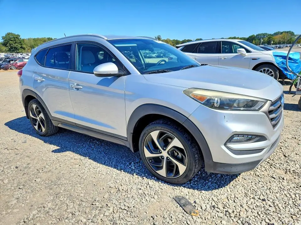 2016 HYUNDAI TUCSON SPORT  
