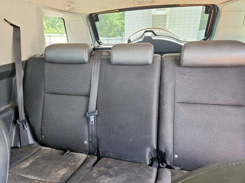 2010 TOYOTA FJ CRUISER BASE  