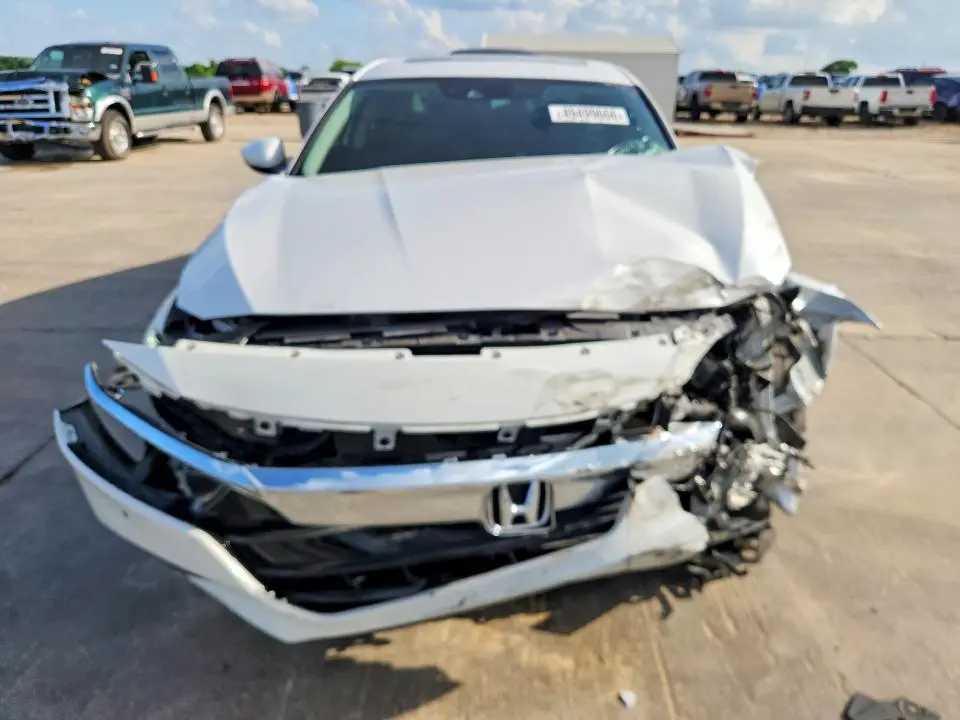 2020 HONDA ACCORD TOURING  