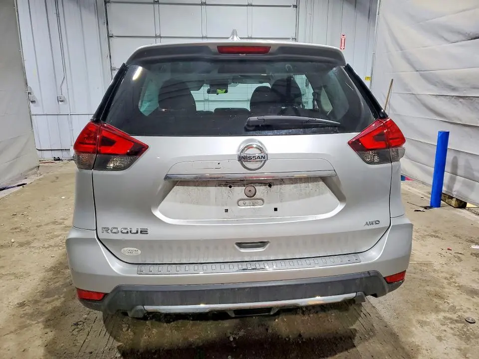 2017 NISSAN ROGUE S  