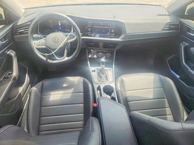 2024 VOLKSWAGEN JETTA SE  