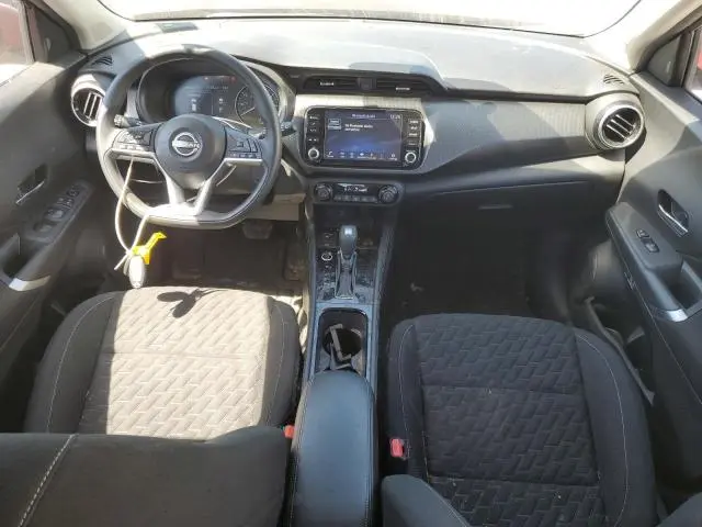 2022 NISSAN KICKS SV  