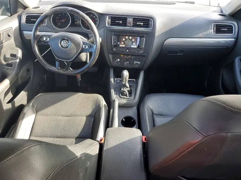 2015 VOLKSWAGEN JETTA SE  
