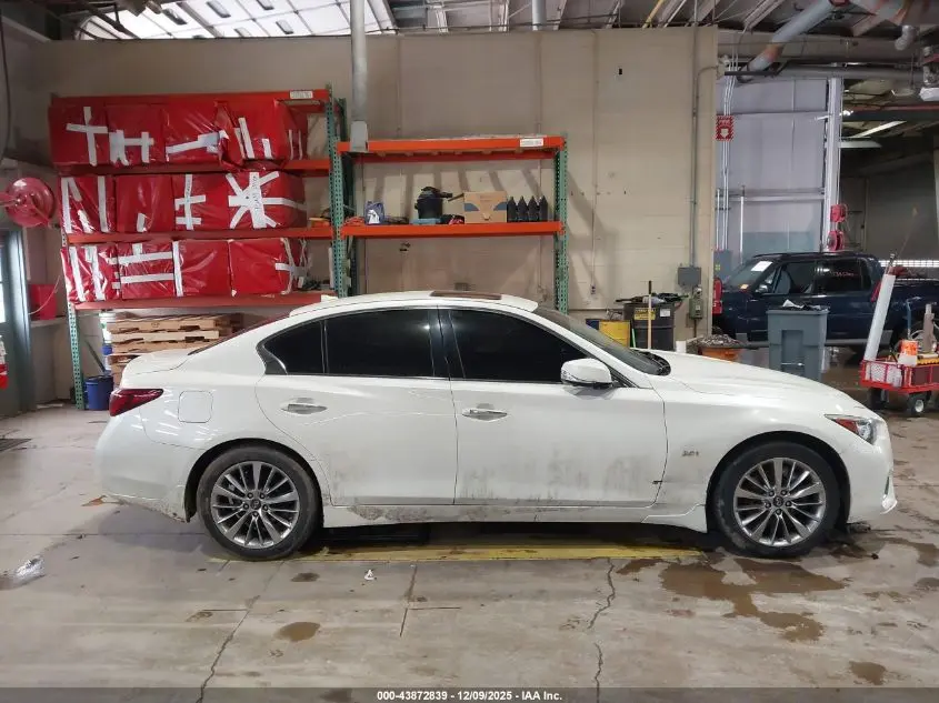 2018 INFINITI Q50 2.0T LUXE