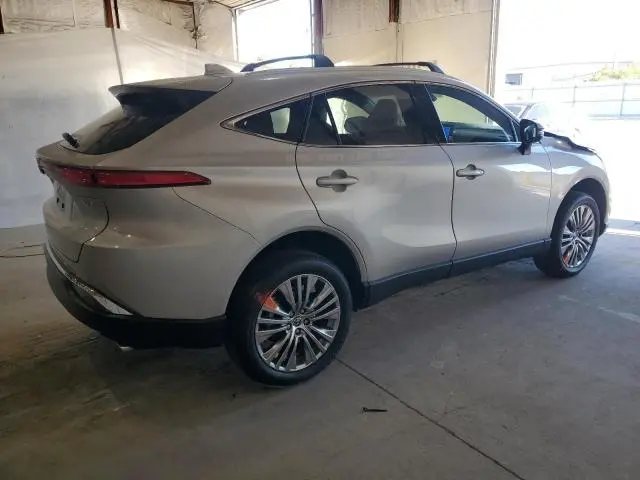 2024 TOYOTA VENZA LE  